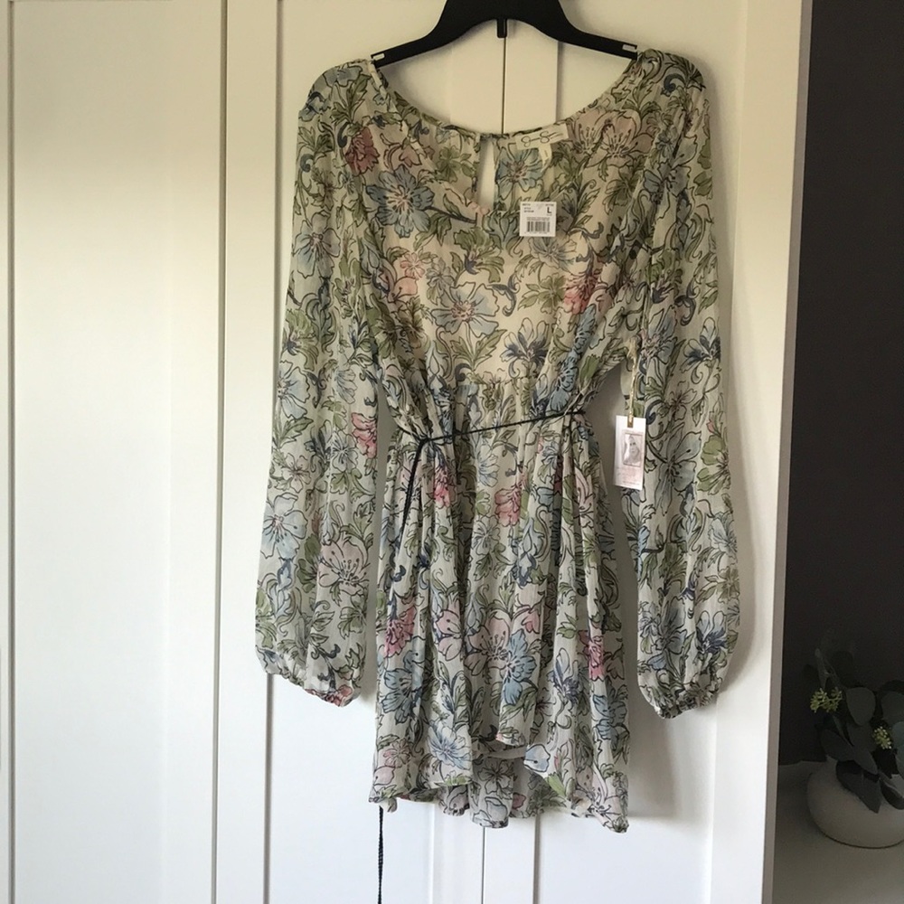 NWT! Jessica Simpson maternity top